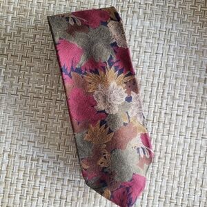 Rooster Vintage Tie